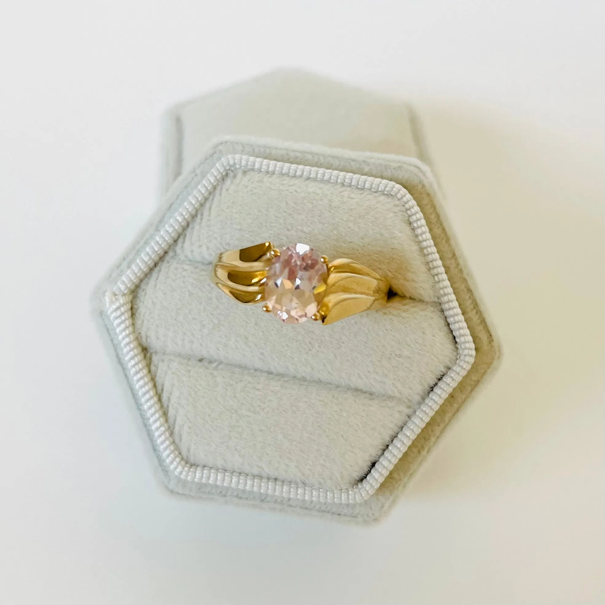 10k Vintage Morganite Ring