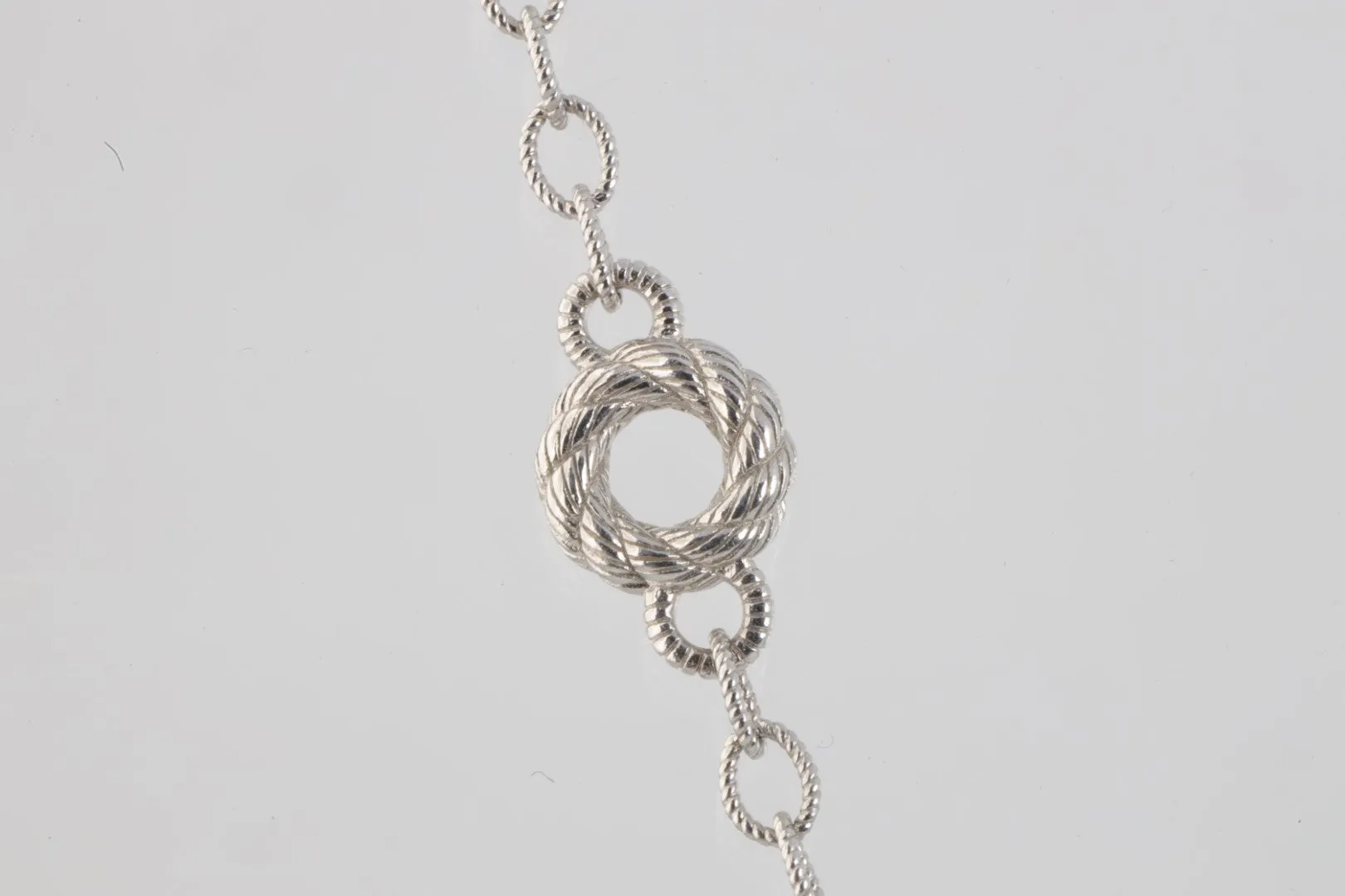 18" Judith Ripka 925 Silver Twisted Rope Pendant & Crystal Necklace (34.43g.)