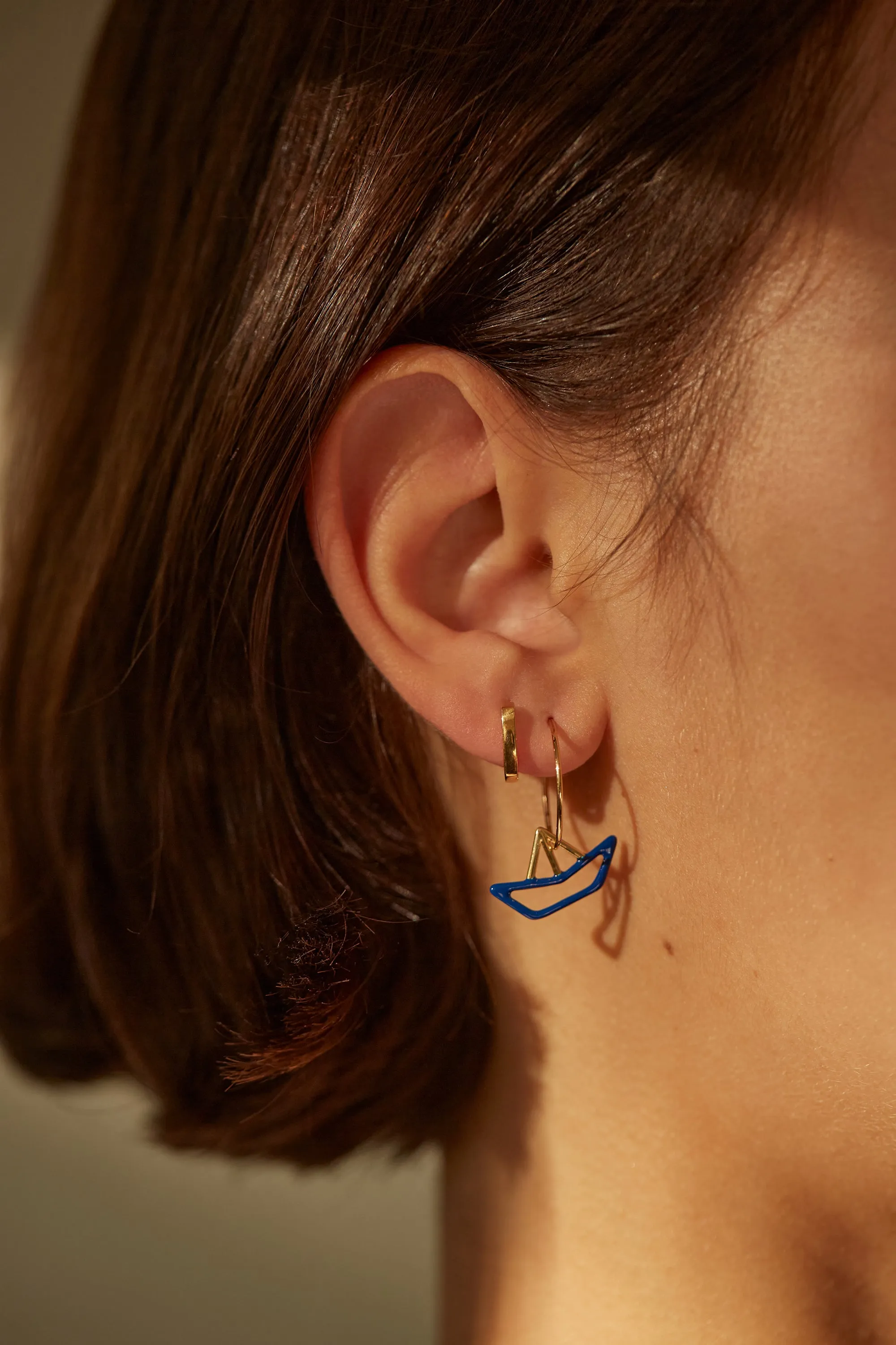 BARQUITO ENAMEL EARRING CIRCLE