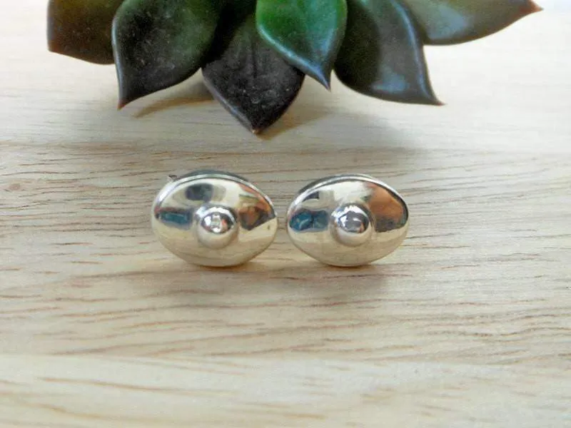 Charming Unique Women Geometric Oval Earrings With Center Dome & Butterfly Back.Oval Earrings,Geometric Stud,Modern Earrings,Gifts For Her