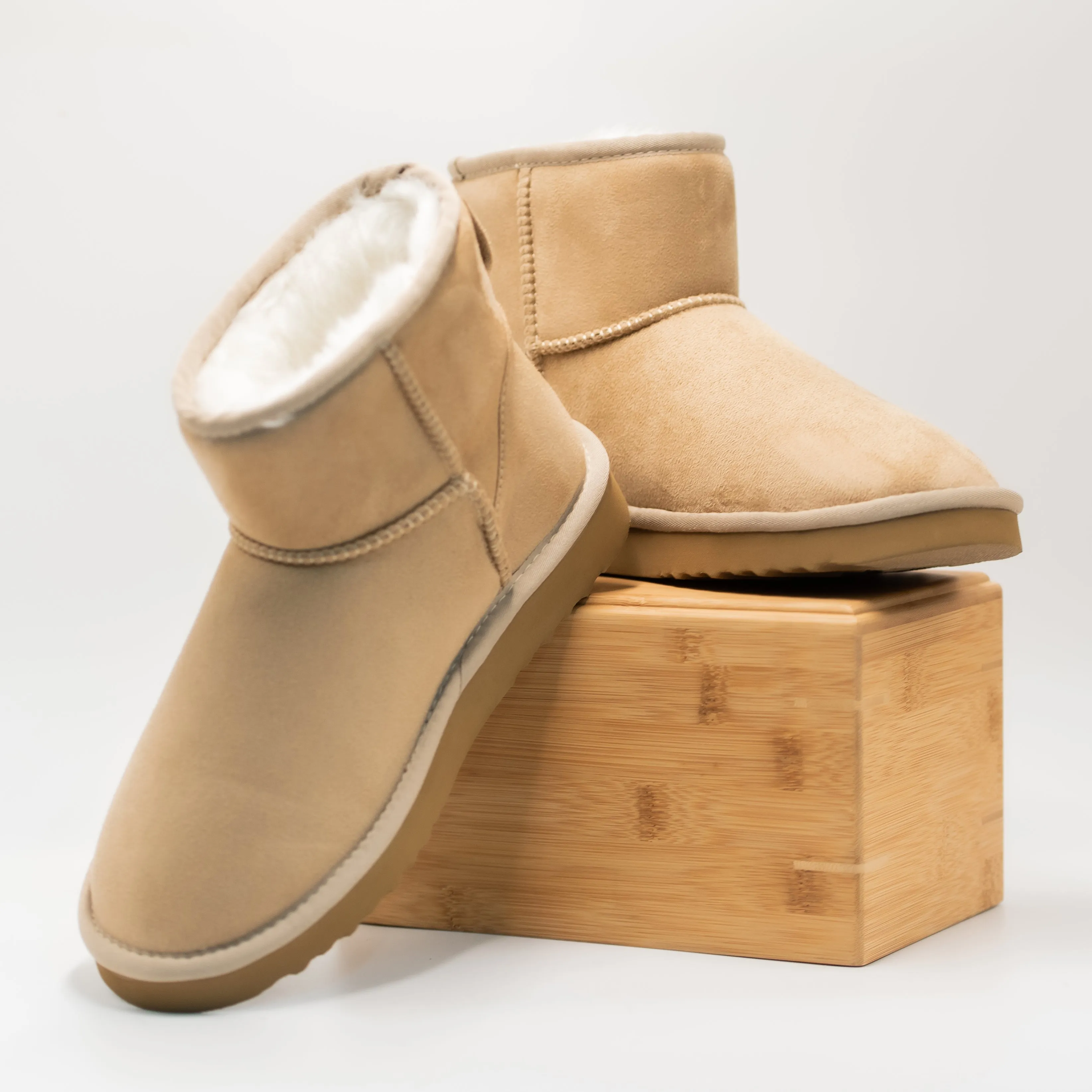 [Defective] Pawj Mini Boot | Tan / Aspen Snow