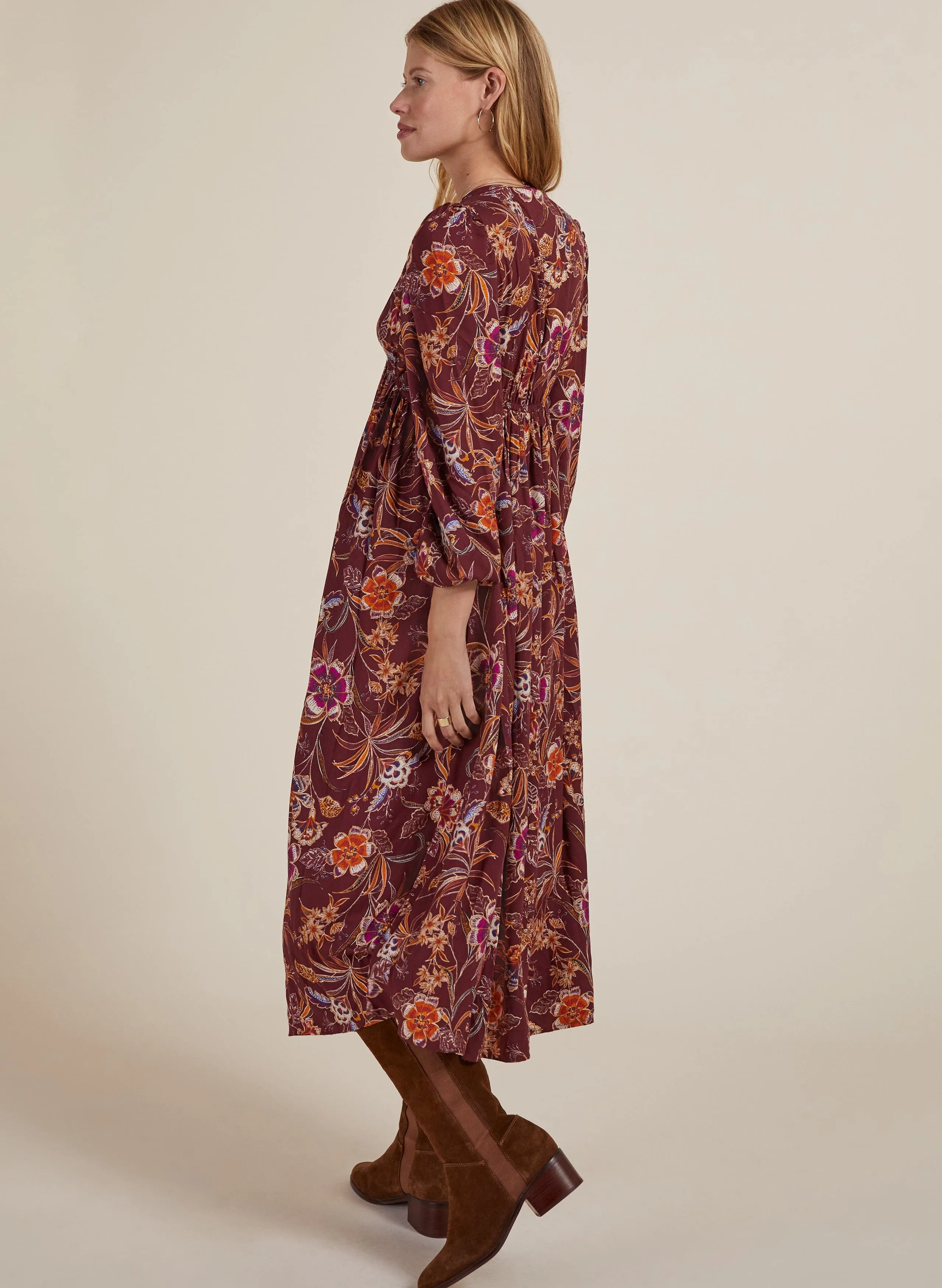 Gwyneth LENZING ECOVERO V-Neck Midi Dress | Garnet Woodland Print