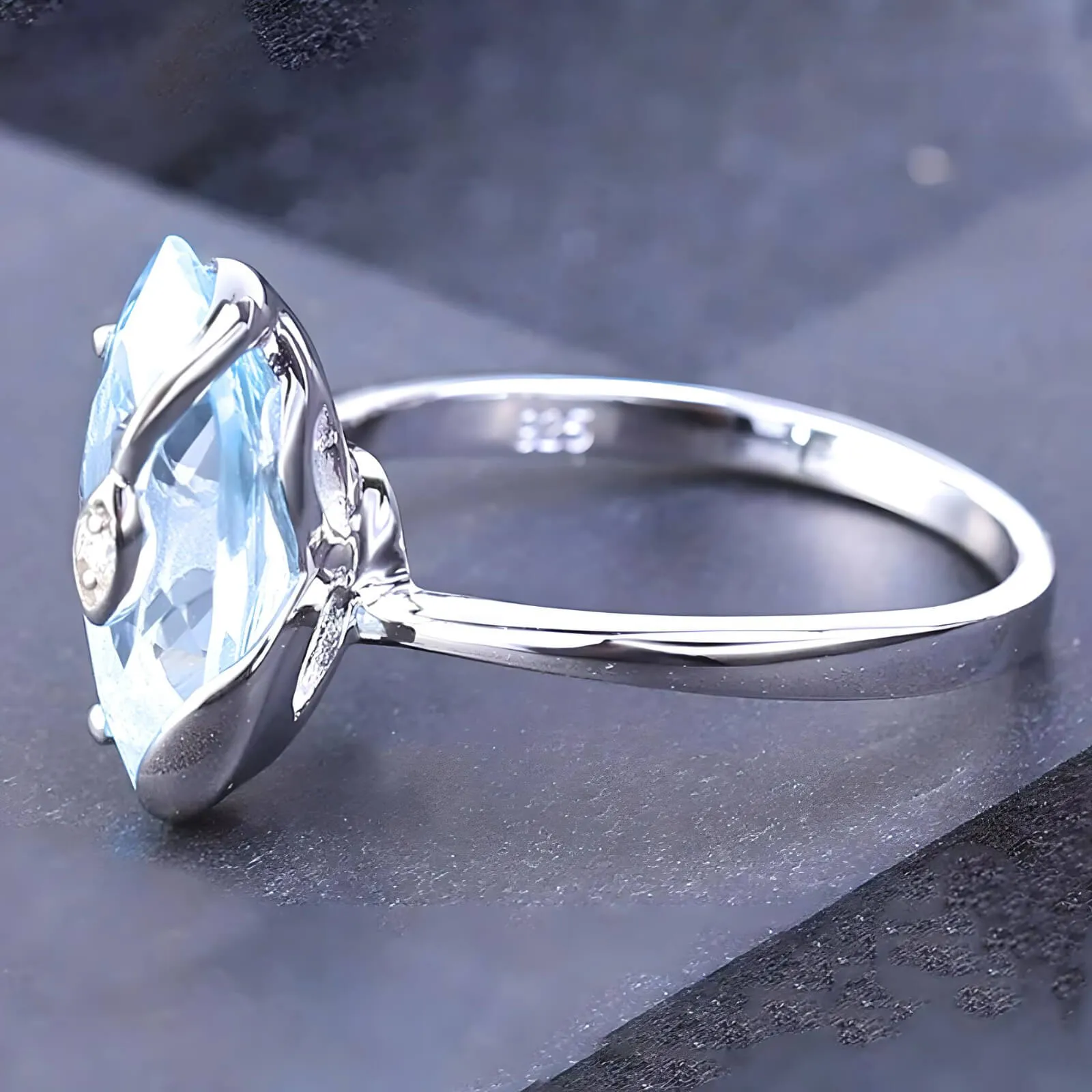 Marquise Sky Blue Topaz Cubic Zircon 925 Sterling Silver Women Ring