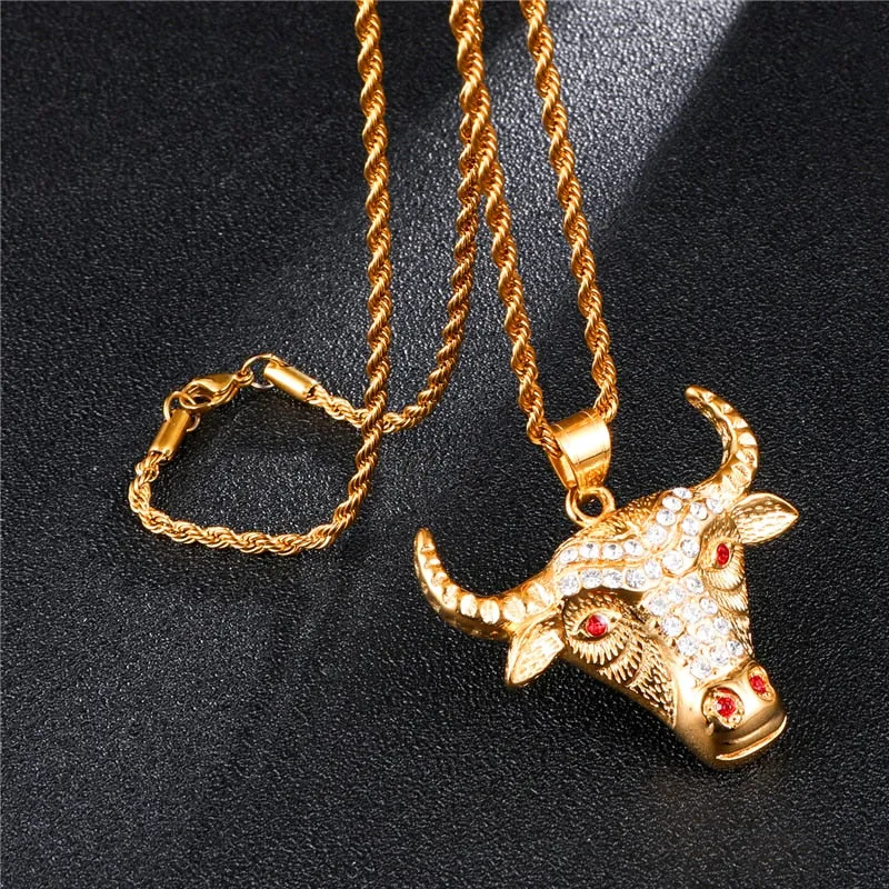 Micro Paved Rhinestone-Studded Gold-Plated Bull Head Bling 316L Stainless Steel Hip-hop Pendant Necklace