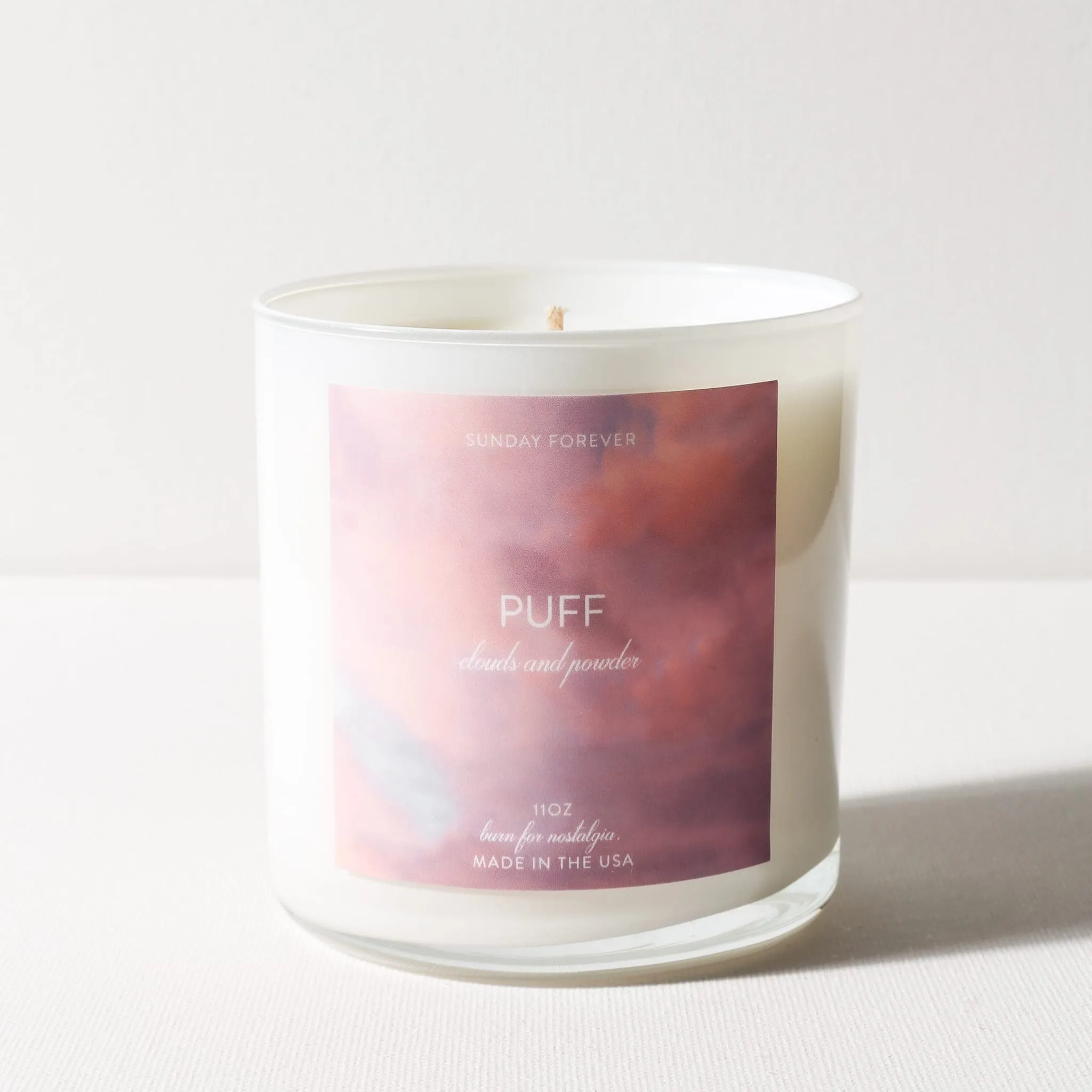 Puff Luxury Candle with Clouds and Powder