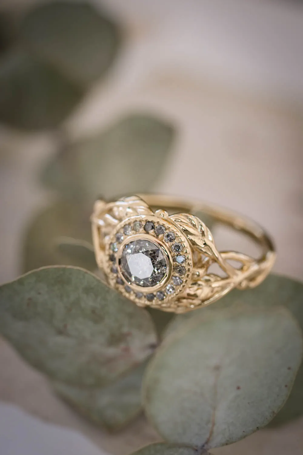 Salt & pepper halo diamonds engagement ring / Tilia halo